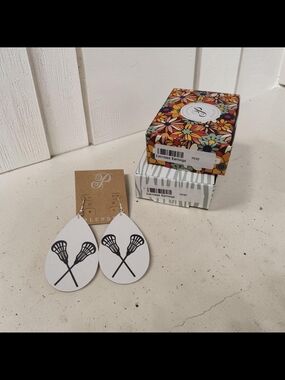 Plunder White Teardrop Earrings with Black Lacrosse Stick Graphic